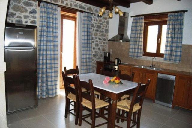 Litiniana Villas Тріопетра Номер фото